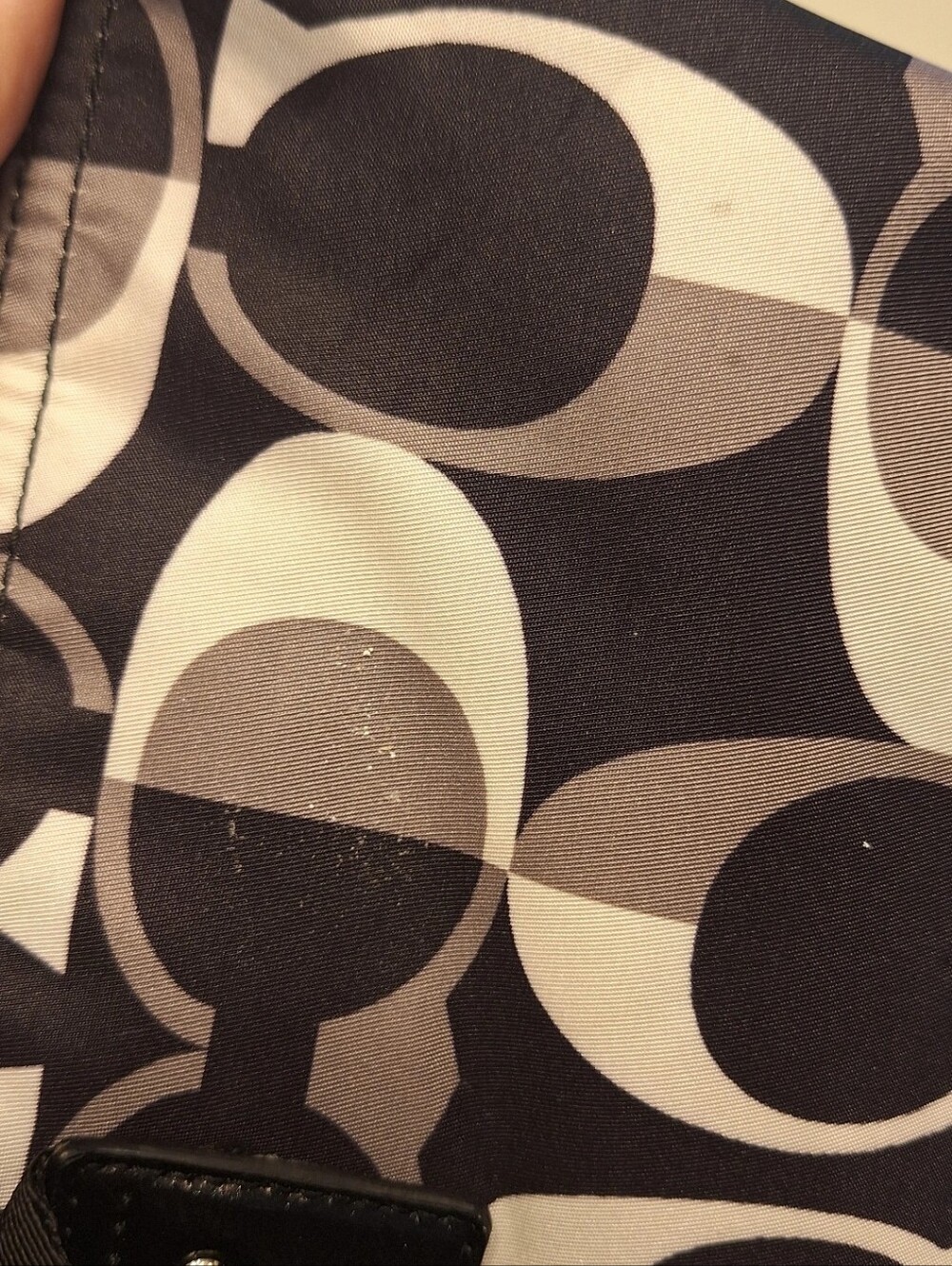 Coach Black, White & Gray Poppy Gpam Signature Tote w/ Matching Pouch EUC - Picture 10 of 11